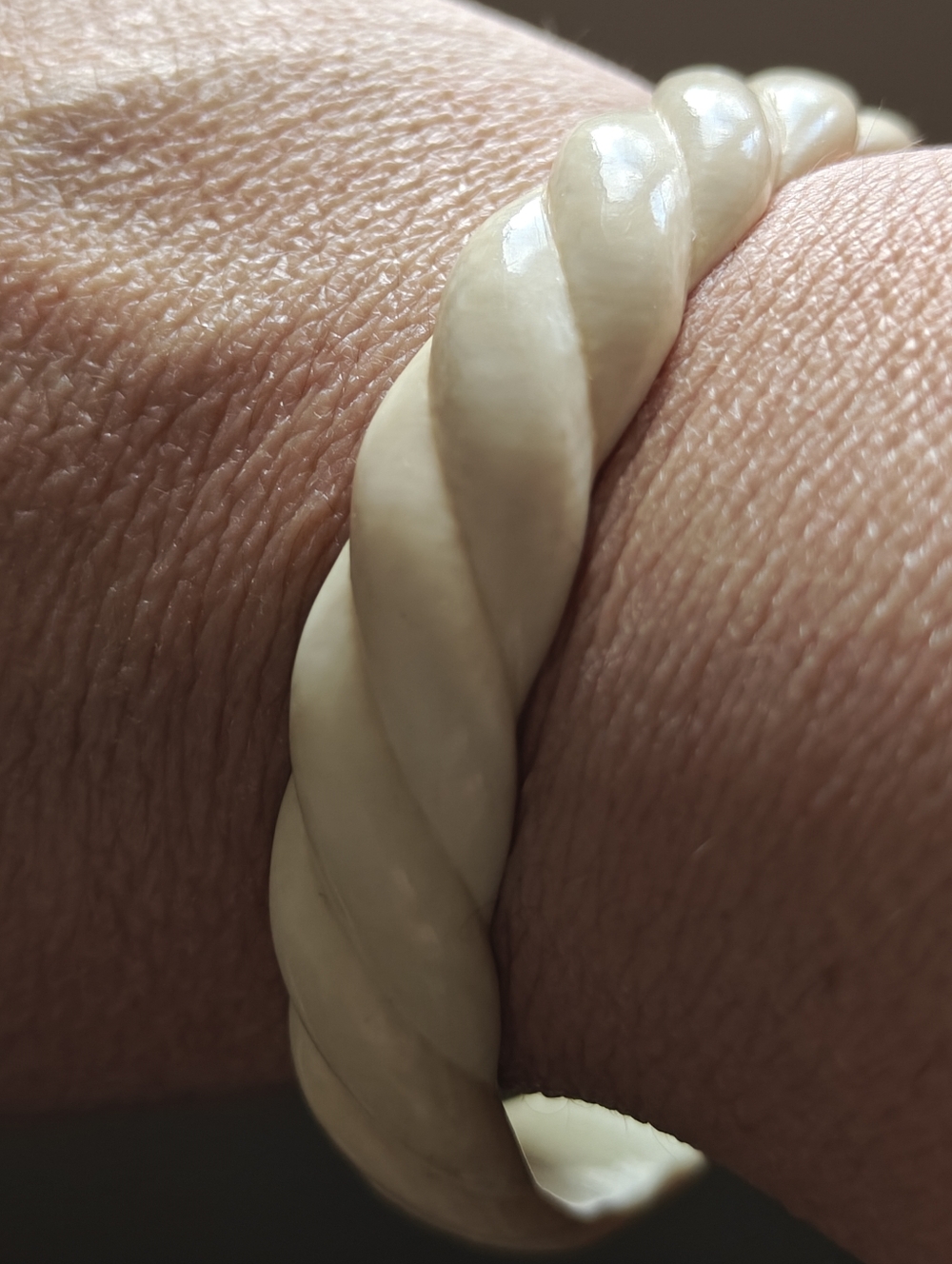 RARE Old Art Deco Pre-ban Ivory Twisted Rope Bangle Bracelet